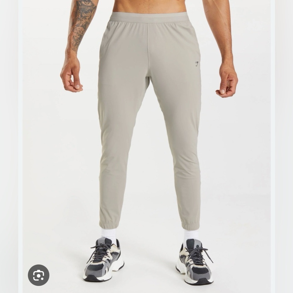 Gymshark Beige Men’s Studio Training Joggers Medium